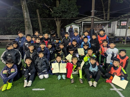 【全体写真】<BR><BR>2025年パルカップジュニア終了!みなさん、良いお年を! Highslide JS